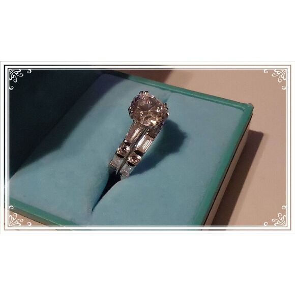 New~DIAMONIQUE 8.68 Baguette & Round Cut Bridal Wedding Ring Set Sz 9 - Picture 2 of 7